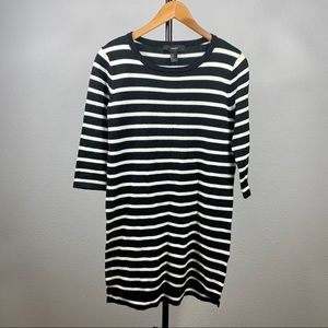 Forever 21 Black & White Swewter Dress
